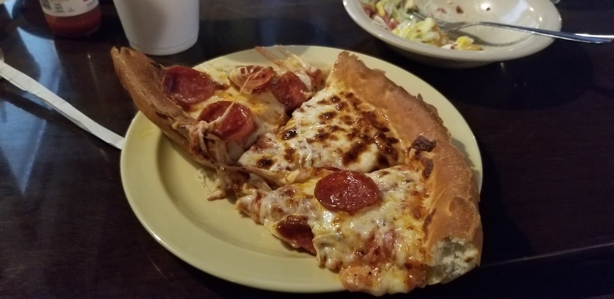 Frodo's Pizza-5